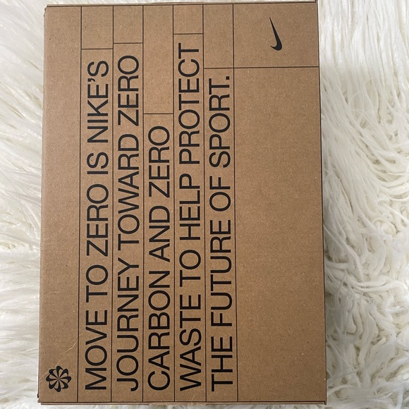 Nike Air Max Pre Day Shoes - Picture 13 of 13